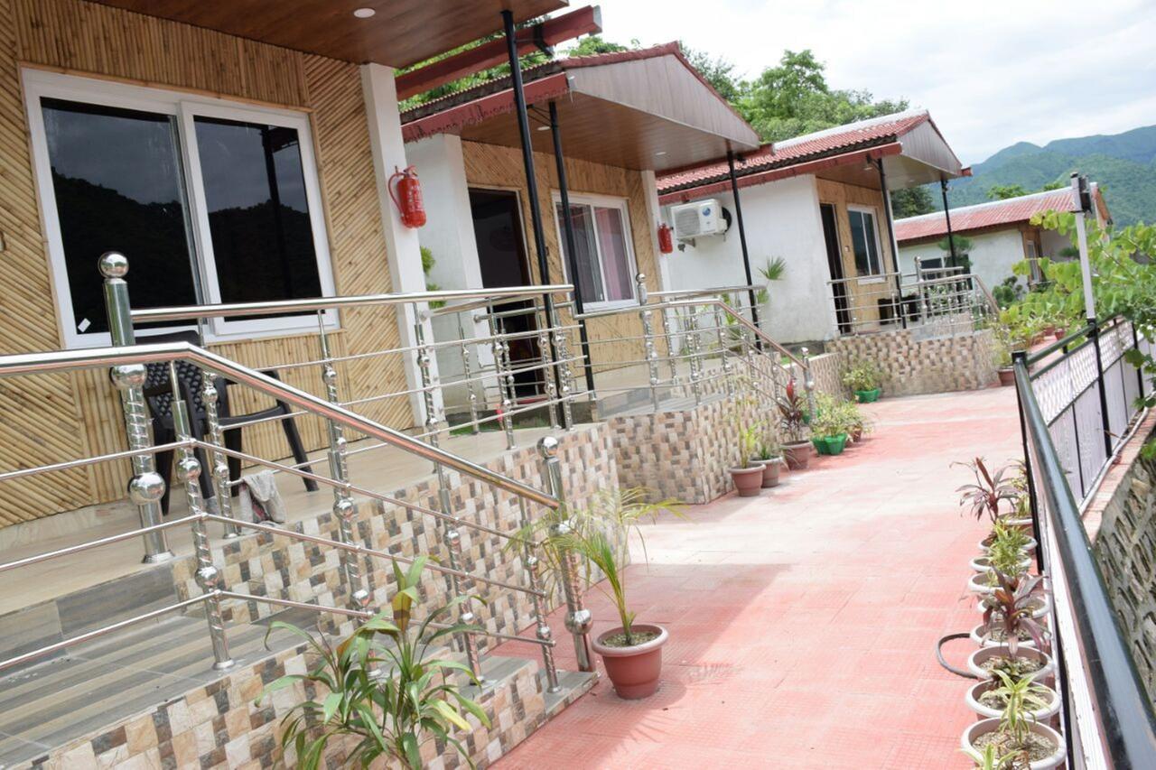 V Resorts Brv Resort Mussoorie Eksteriør bilde
